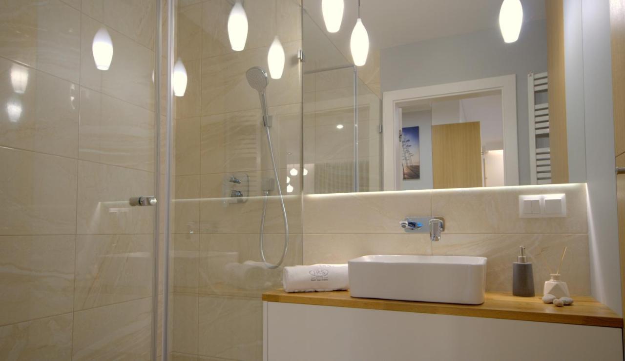 Irs Royal Apartments Apartamenty Irs Bursztynowa Gdańsk Exteriör bild