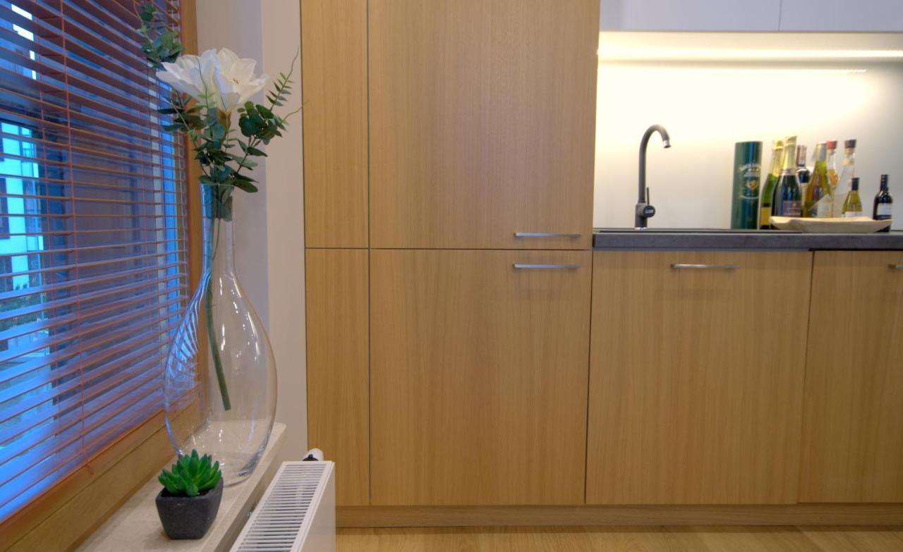Irs Royal Apartments Apartamenty Irs Bursztynowa Gdańsk Exteriör bild